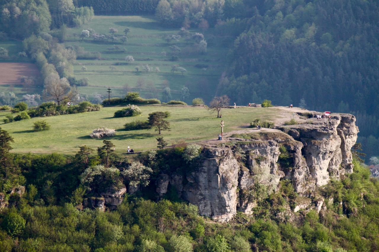 Hotel Garni Vierjahreszeiten Bad Staffelstein Exterior foto