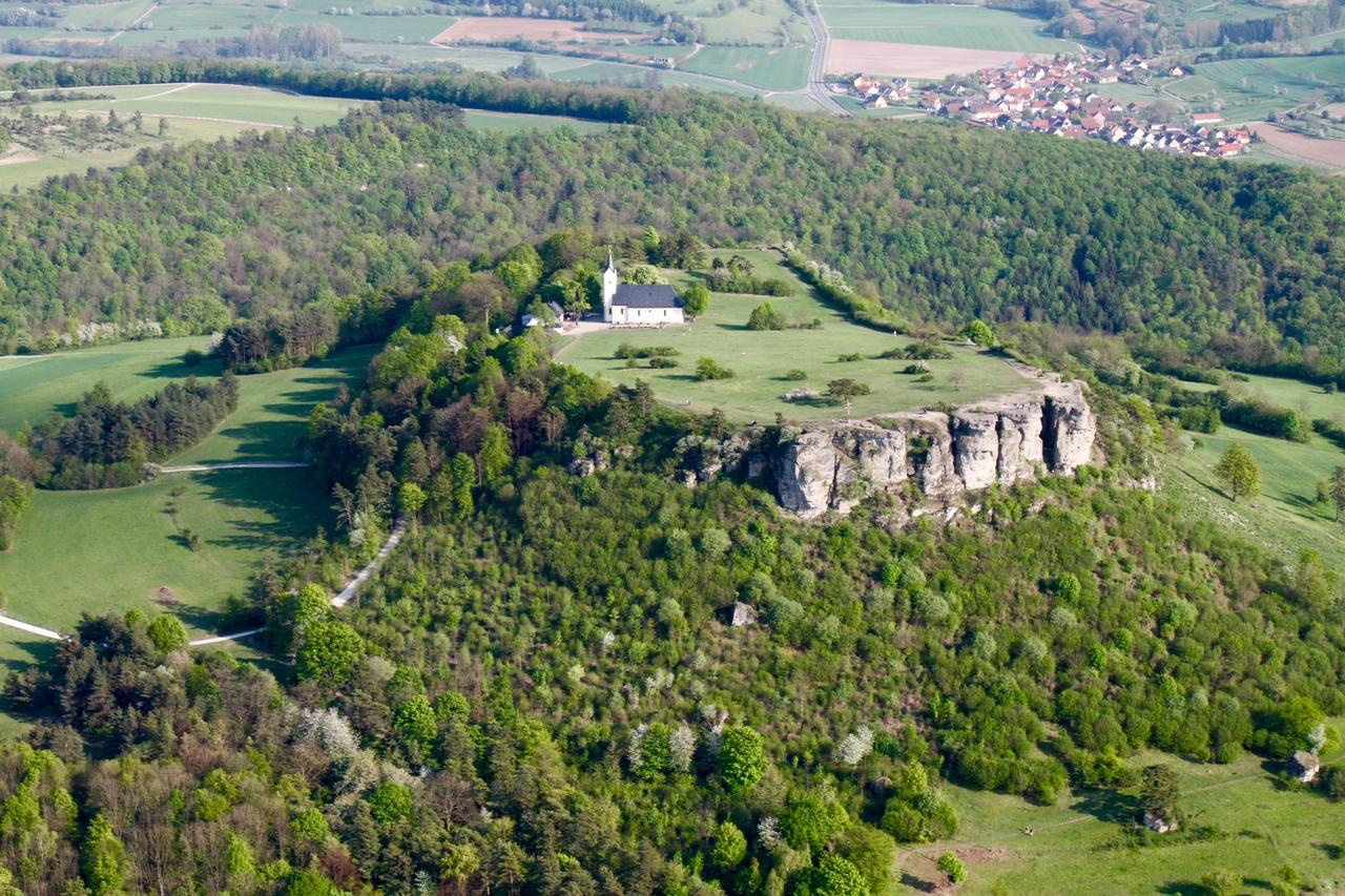 Hotel Garni Vierjahreszeiten Bad Staffelstein Exterior foto